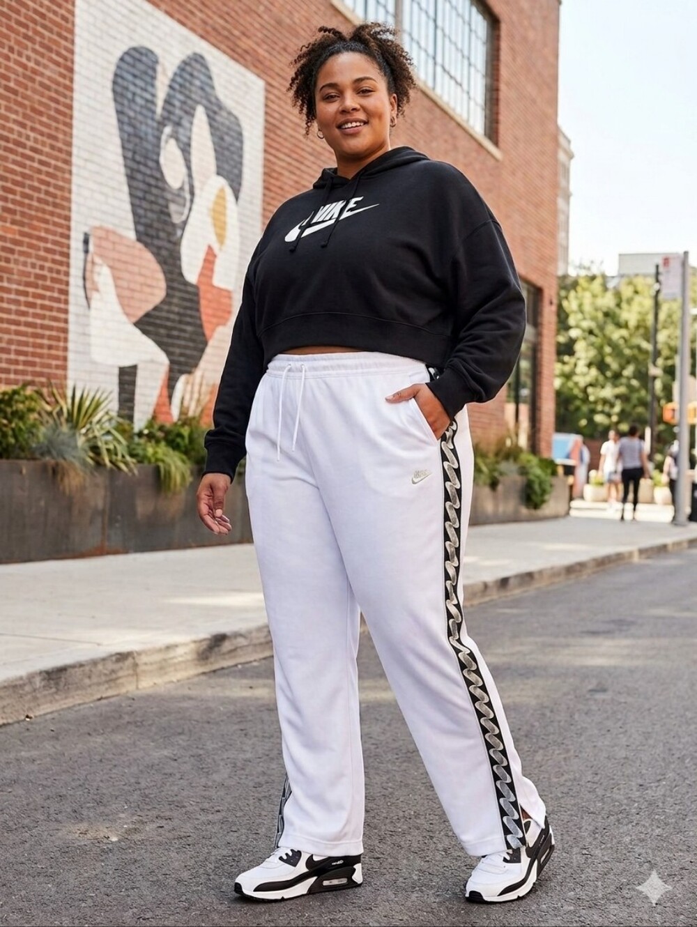 Nike Women's Plus 2XL White Track Pants Swoosh Logo Tape Side Stripe Open Hem